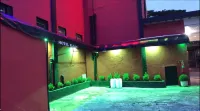 Hotel Ellos Các khách sạn gần Igreja de São Benedito - Santuário do Senhor Bom Jesus de Matosinhos
