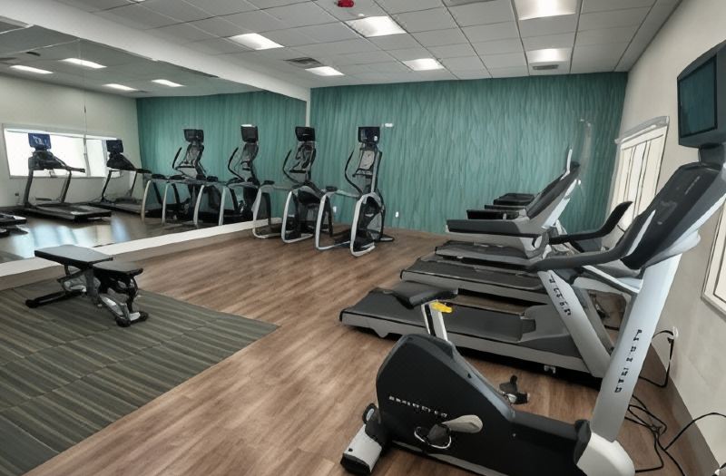 Holiday Inn Express & Suites Firestone - Longmont by IHG photo 4
