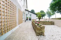 The Brambles Retreat in the Mournes Hotel a 