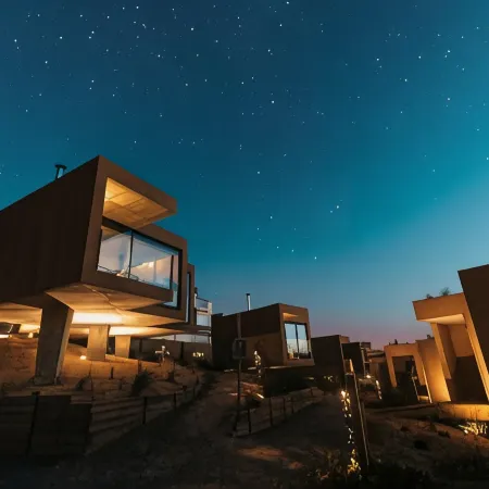 Noah Surf House Portugal