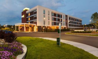 Home2 Suites by Hilton Albany Wolf Rd.