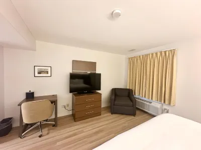 Baldwin Inn and Suites Hotels in West Springfield