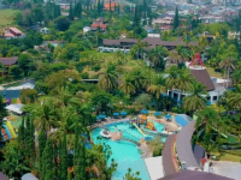 Klub Bunga Theme Park Hotel Hotels in Batu Sub-District