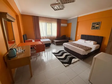 City House Hotel