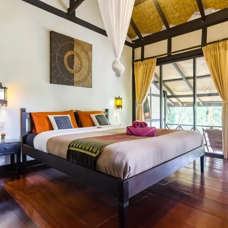 Hillside - Nature Lifestyle Lodge
