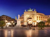 Palermo Gallery Hotels near The Praetorian Fountain