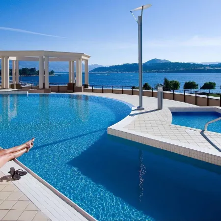 The Royal Kelowna - Bellstar Hotels & Resorts