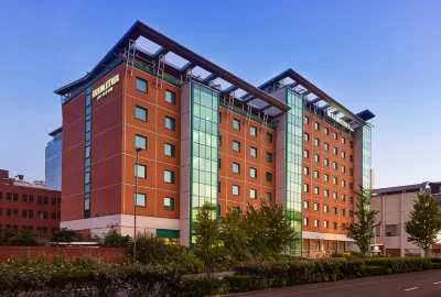 DoubleTree by Hilton Woking Hotels near RHS Garden Wisley