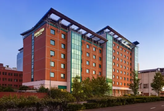 DoubleTree by Hilton Woking
