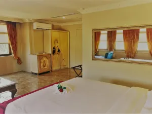 ÂLÂ HAN Boutique Hotel