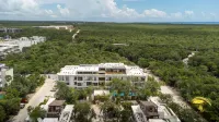 Nhoa 208C Lux 1Br Condo Jungle View in Aldea Zama - Bungalows
