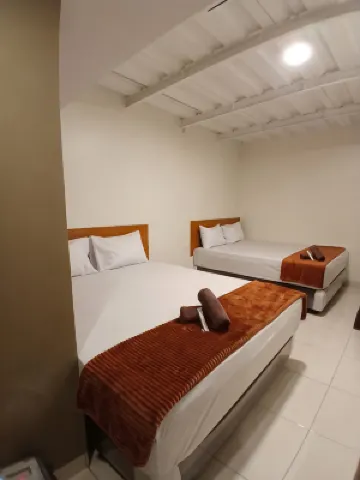 Aquila Family Homestay Hotels in 