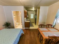 Carolina Landing RV Resort - Caravan Park Hotels in Oconee County