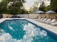 The Seagrove Suites & Guest Rooms