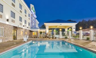 Holiday Inn Express Palestine