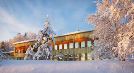 ÁILU - Arctic Hotel Apartments Отели в г. Кируна