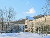Azumino Hotaka View Hotel - Mountain view
