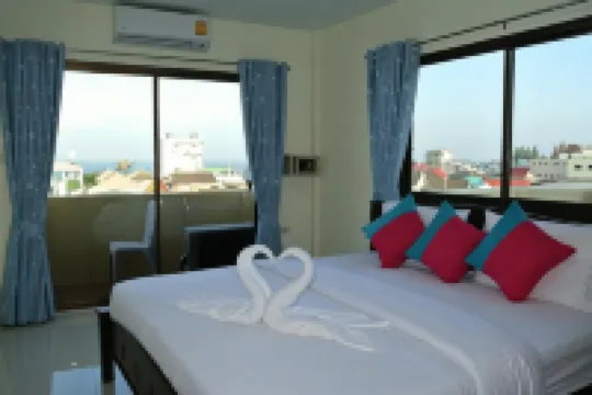 Baan Taweesuk Guest House