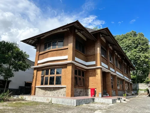 Sapadia Hotel Parapat