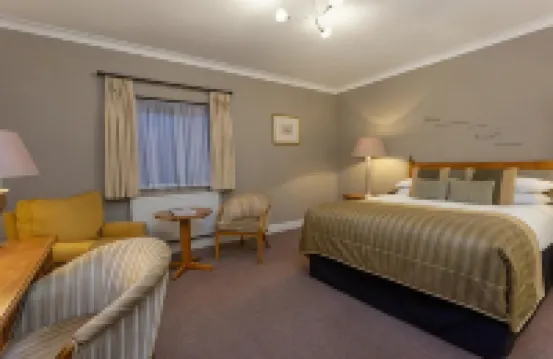 Bridgewood Manor Hotel & Spa