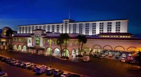 โกลด์โคสต์ โฮเทลแอนด์คาสิโน