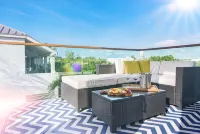 The Oasis at Grace Bay