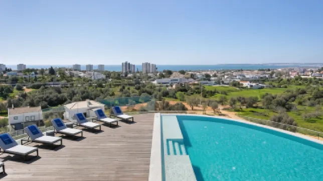Longevity Health & Wellness Hotel - Adults Only Отели в г. 