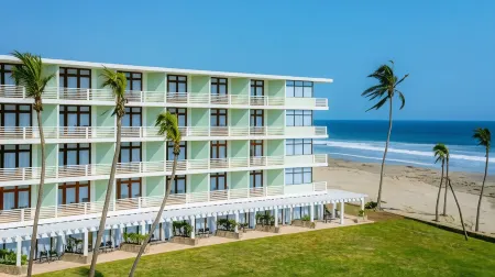 Pierre Mundo Imperial Riviera Diamante Acapulco