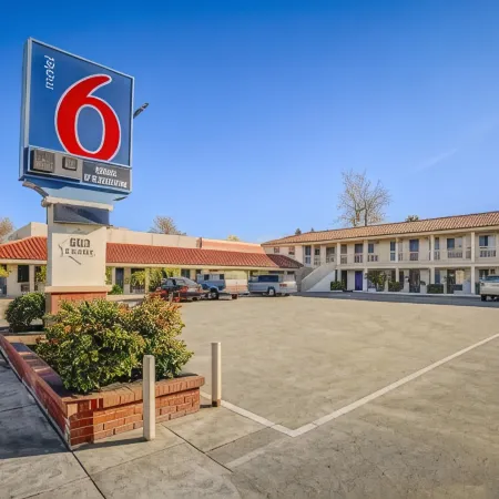Motel 6 Marysville, CA