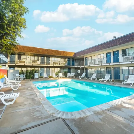 Motel 6 Del Rio, TX