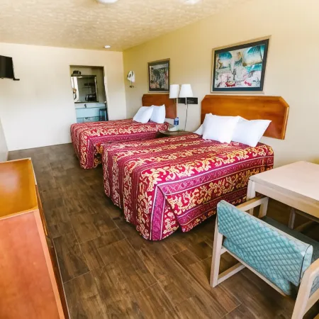Summer Breeze Motel Отели рядом с достопримечательностью «Остров Шелл»