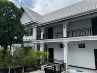 Dawn Boutique Luangprabang Hotel Hotel in zona Wat Aham