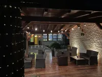Garni Hotel Cirman Các khách sạn ở Medvode