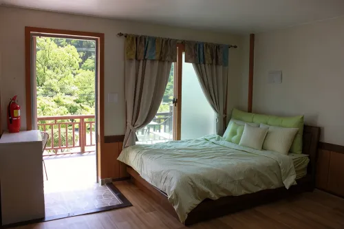 Geochang Byeongmajung Pension