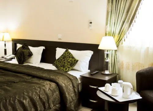 Auris Court - 2 Bedroom Apartment