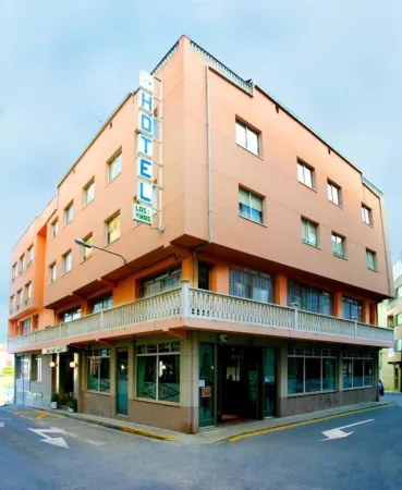 Hotel Las Viñas Отели в г. Ларача