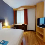 Ibis Bratislava Centrum Hotel in zona Slavin