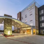 Fairfield Inn & Suites Bay City Hotels in Bay City