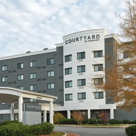 Courtyard Bristol Отели в г. Бристоль