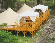 리버 사이드 글램핑 너츠  호텔