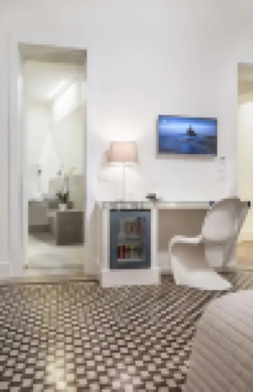 Home Boutique Luxury & Design