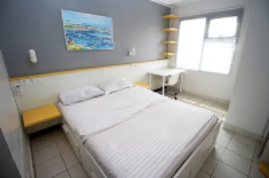 Easton Park by Mustika Hotels in Jatinangor