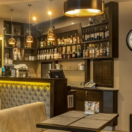 Аванта Отель-центр