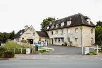 Logis Hotel le Relais de La Poste Restaurant le Fil du Temps Hotels in Thury-Harcourt
