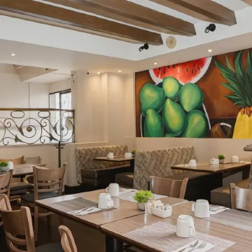 Hotel San Marcos Express