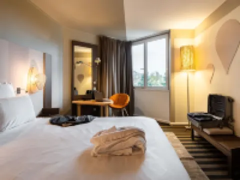 Hôtel Mercure Grenoble Meylan Hotels in Gieres