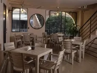 History Center Hotel Hotels near Aranjuez Park