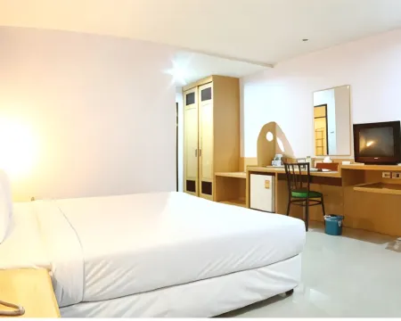 โรงแรม เดอะกรีนปาร์ค แกรนด์ ยโสธร โรงแรมในอำเภอเมืองยโสธร