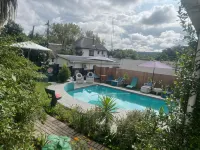 Muco Guest House - Rooftop Pools