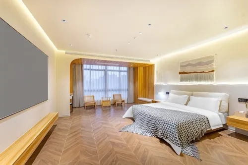 HiddenHotel